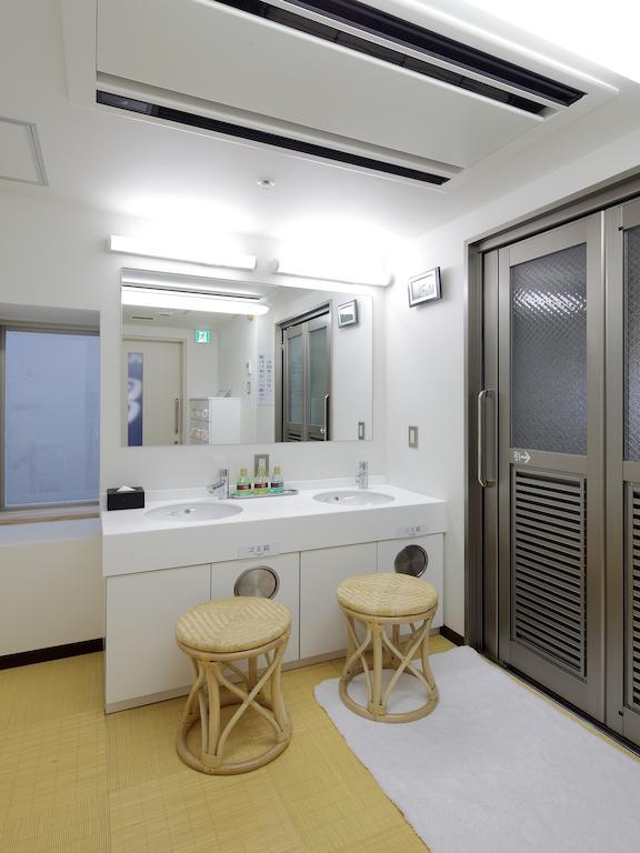 Check In Shijokarasuma Hotel Kyoto Exterior photo