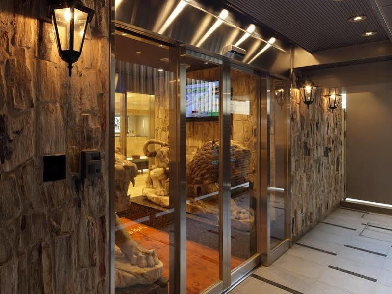 Check In Shijokarasuma Hotel Kyoto Exterior photo